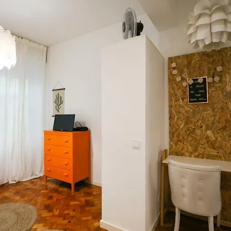 Cool Young In Downtown W Terrace Διαμέρισμα Lisboa