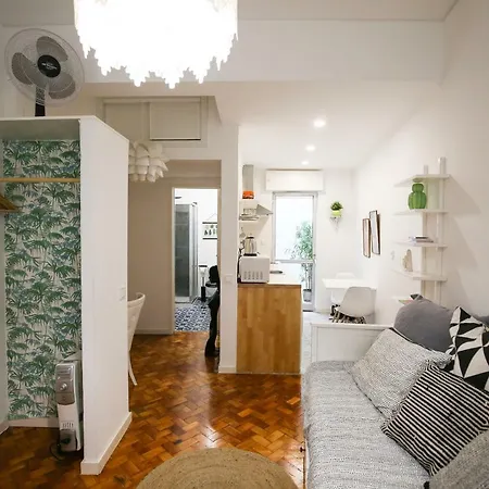 Apartment Cool Young In Downtown W Terrace *